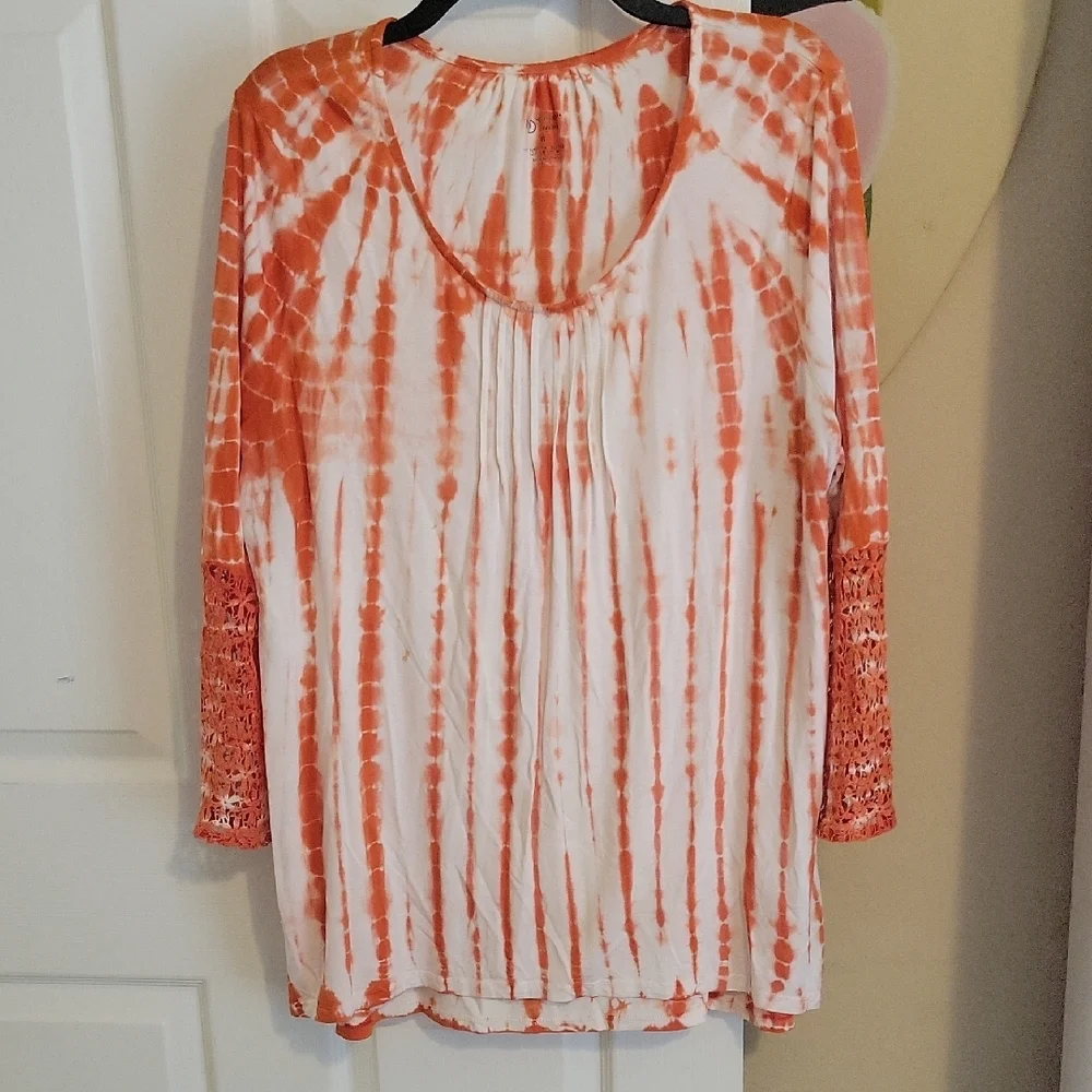 New Directions SzXL Vibrant Orange White Tie-Dye Scoop Neck Crochet Sleeve - Picture 1 of 4
